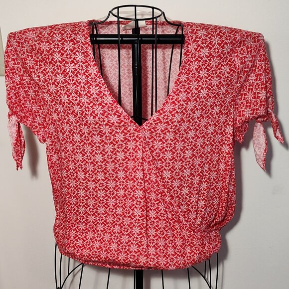 Universal Thread Tops - Universal Thread red & white patterned faux wrap blouse, exc. used cond., size M